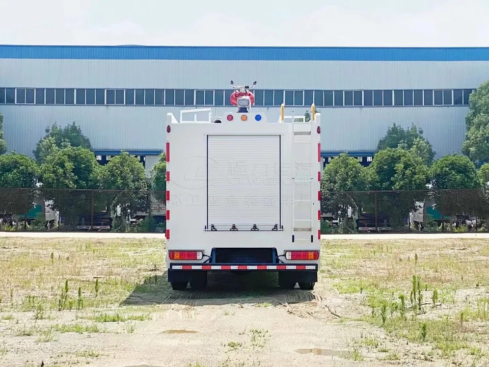 FOTON 8Tons Water Tank Fire Truck