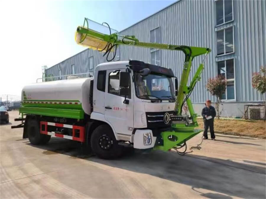 4x2 tunnel wall clean truck