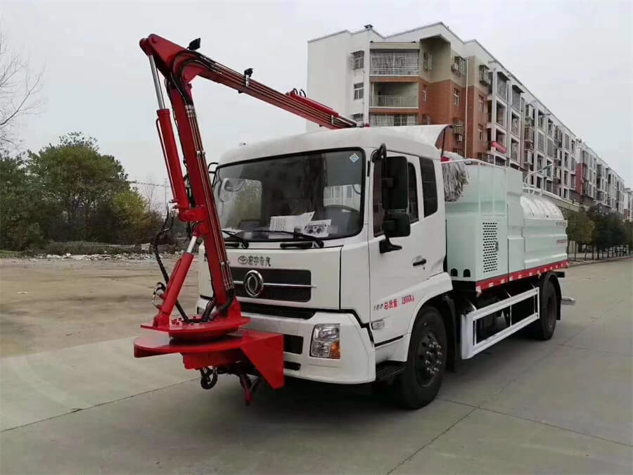 4x2 tunnel wall clean truck
