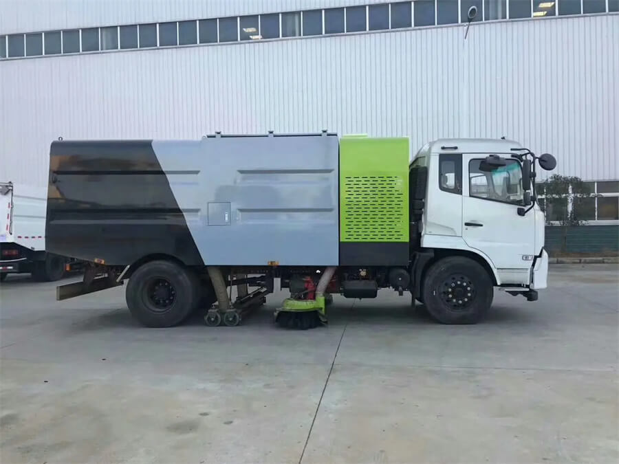 Dongfeng 6Ton 10m3 Cement Vacuum Sweeper Truck