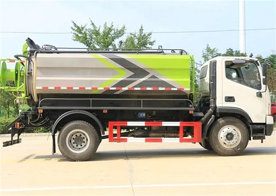 Foton 4X2 8000litres 8cbm Sewer Septic Tank High Pressure Combined Water Jetting Truck