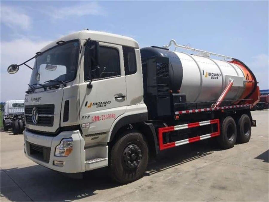 Dongfeng 6X4 12000L Sweage Vacuum Tank Fecal Suction Tanker Truck