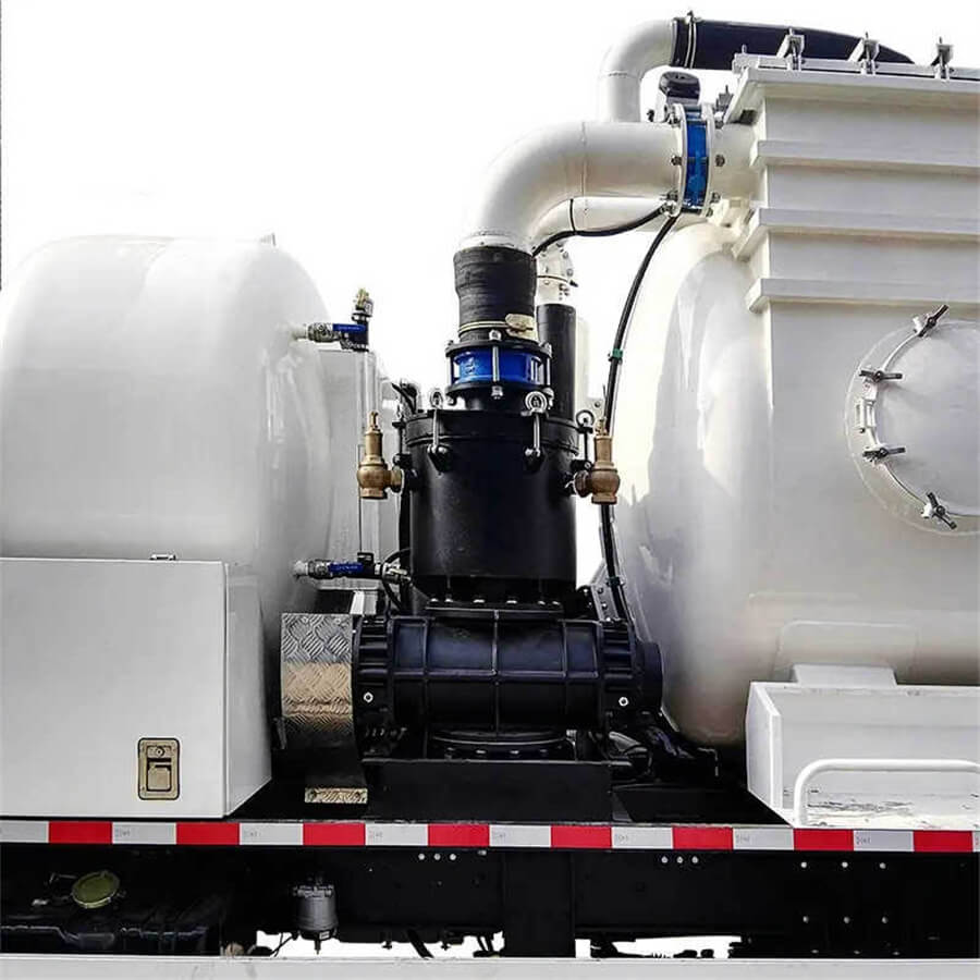 Isuzu FTR 6X4 15000 Litres 15cbm vacuum fecal sewage suction tanker truck