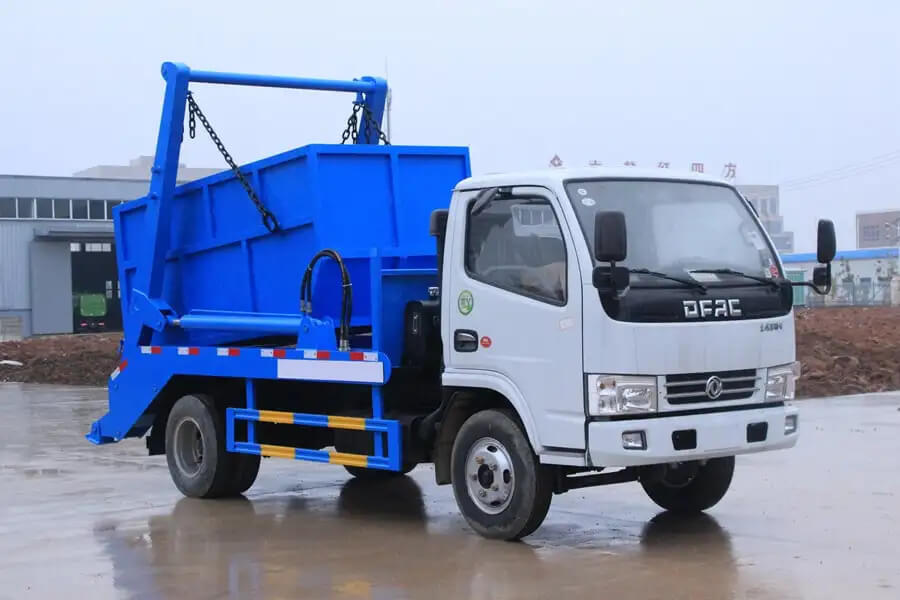 Dongfeng 5 Tons Skip Loader Collection Truck