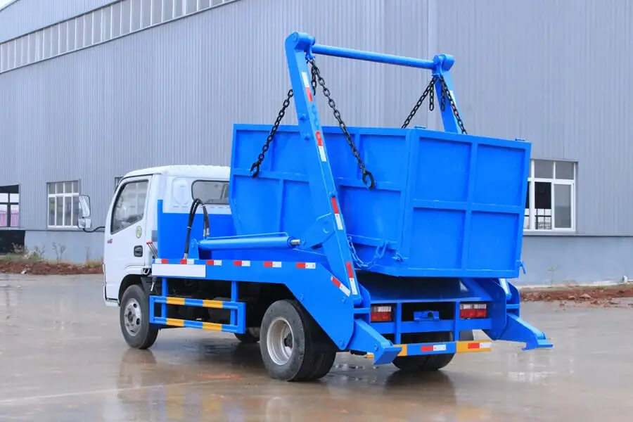 Dongfeng 5 Tons Skip Loader Collection Truck