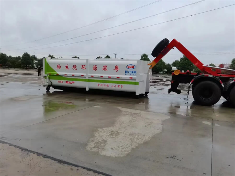 6X4 18cbm Refuse Collection Waste Container Lifter Truck