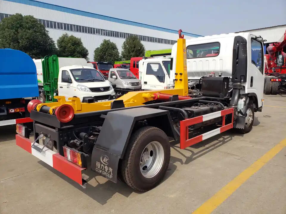 Isuzu Hook Arm Waste Lifting Garbage Truck