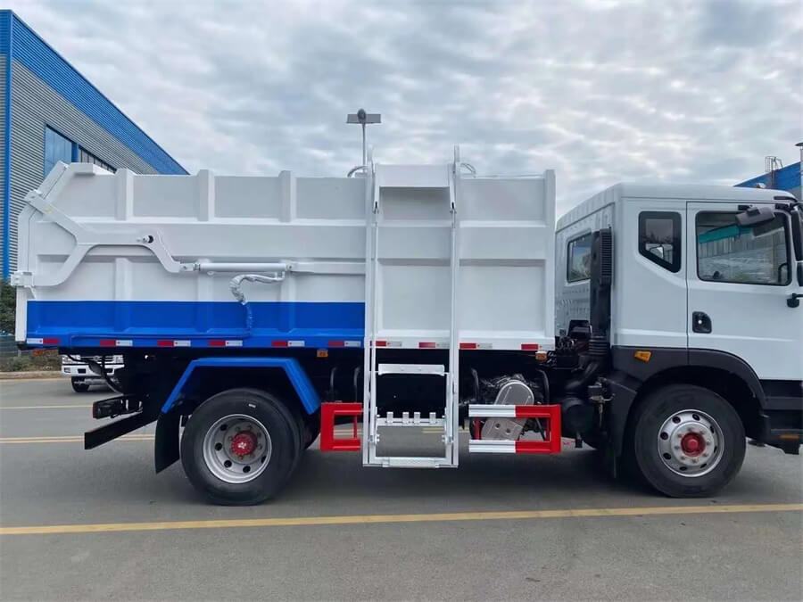 12cbm 15cbm Side Loading Hang Barrel Garbage Truck