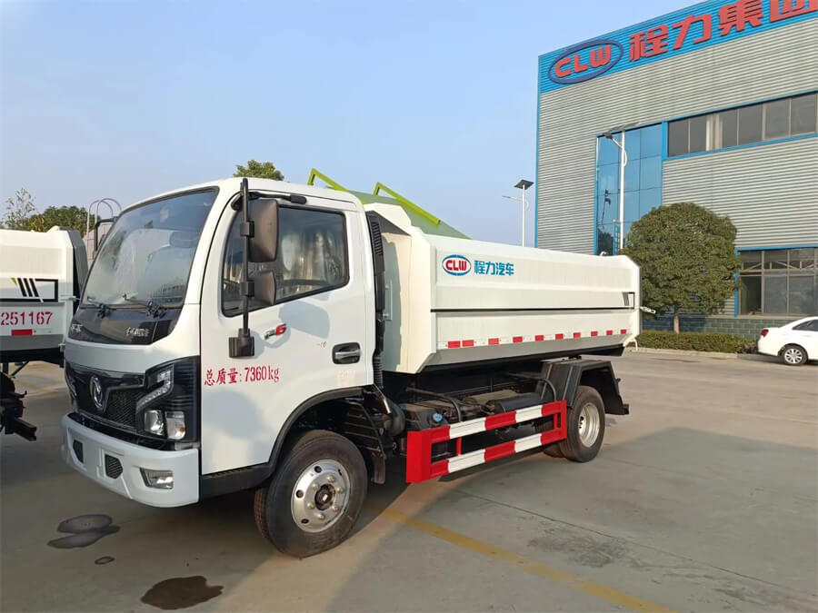 Side Loading Hanging Barrel Garbage Truck