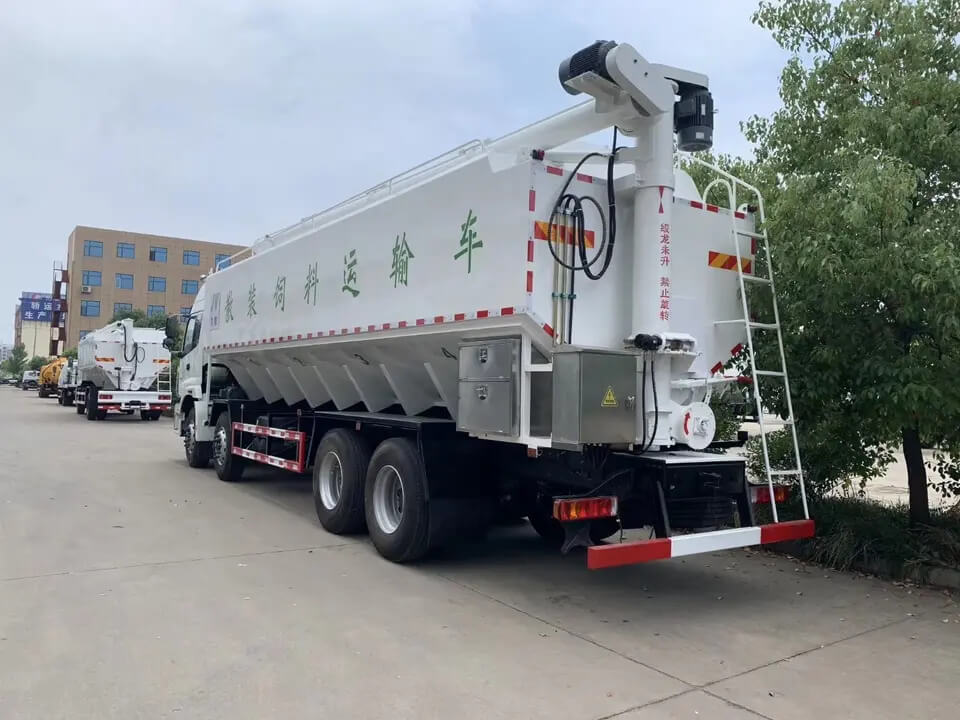 8X4 20t 40cbm Feed Grain Delivery Tank Truck