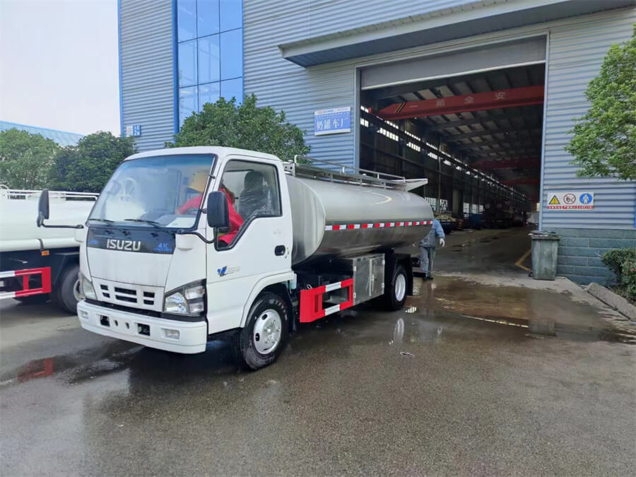 5000liters Water Tank Truck Milk Transport