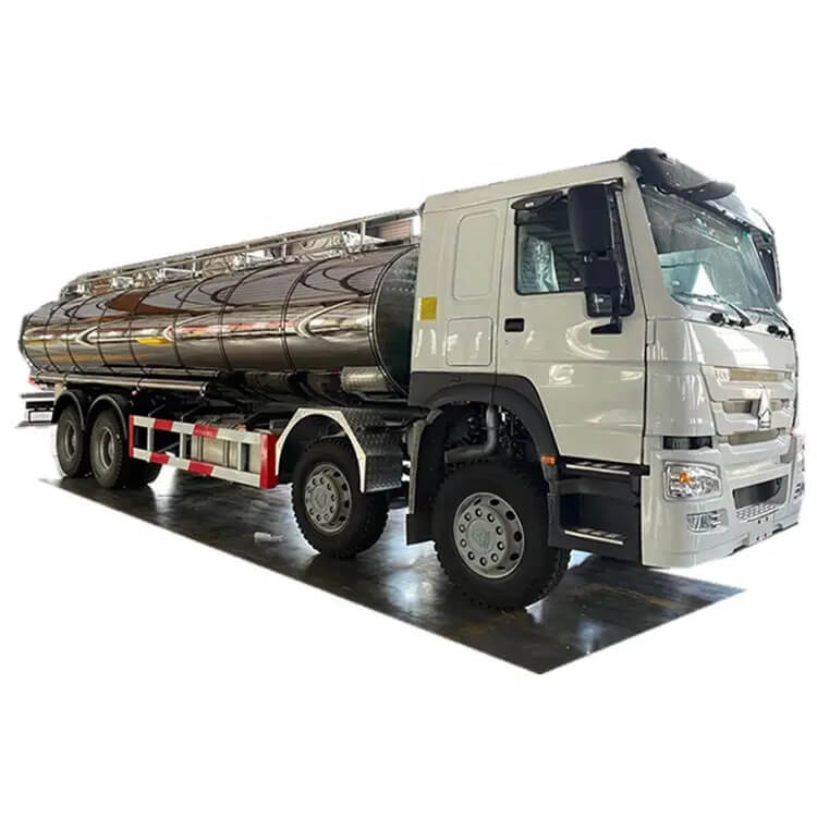 Sinotruk Howo Auman 8X4 25000liters Fresh Milk Transport