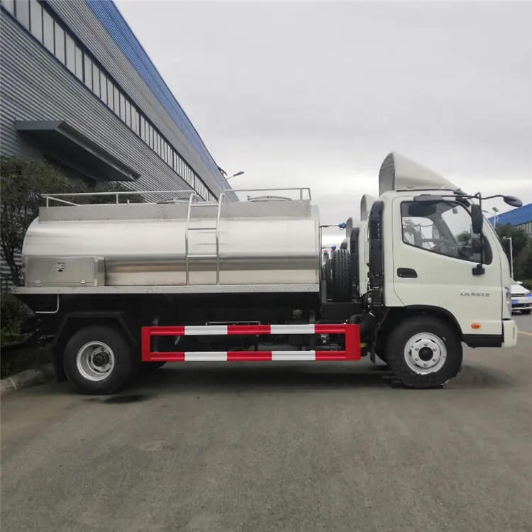 Foton Auman 4X2 5000Liters Milk Tanker Truck