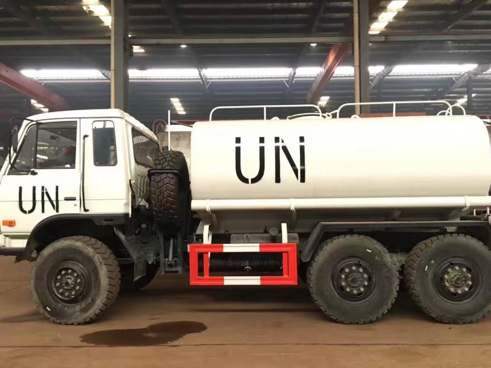 6x6 Dongfeng Drinking Water Delivery Truck