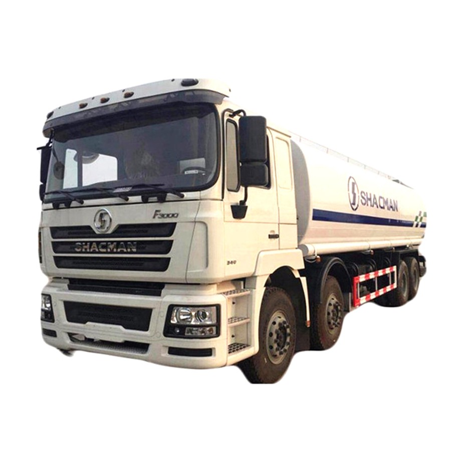 8x4 SHACMAN 25000 Litres Water Distribution Truck