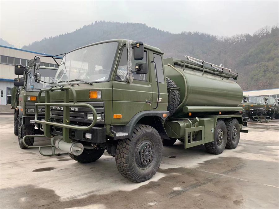 6x6 Off Road 15000L Fuel Bowser Refueling Tank Truck