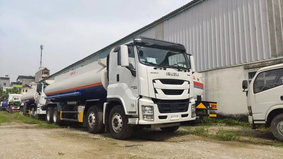 ISUZU 25000Liters Oil Dispenser Truck
