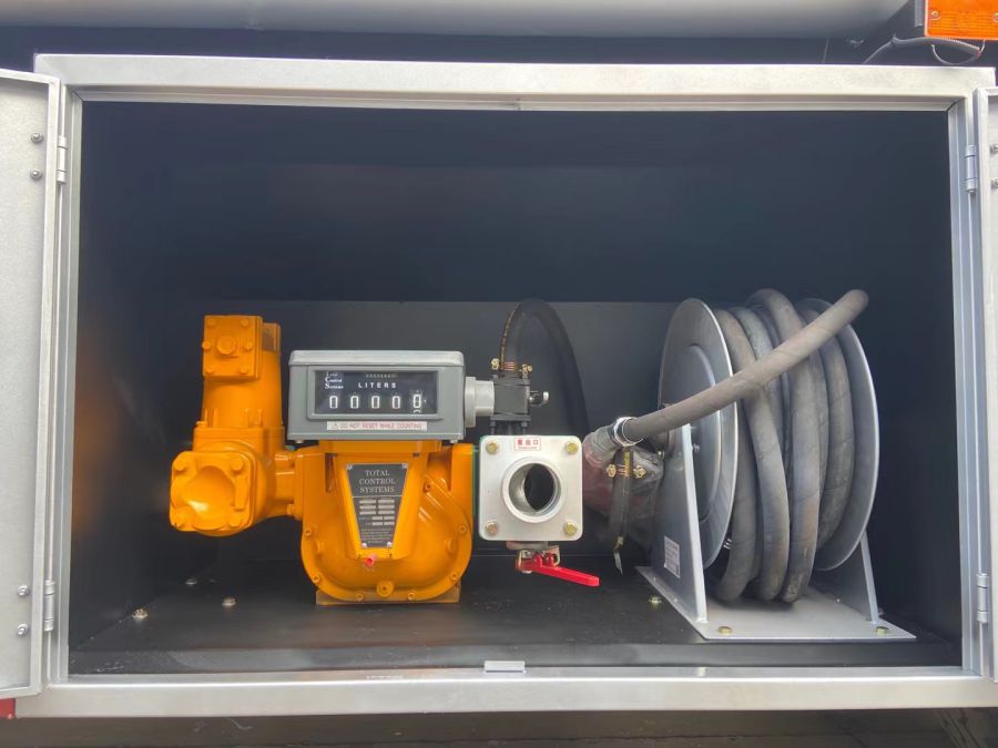 Shacman H3000 30CBM Fuel Tanker Truck