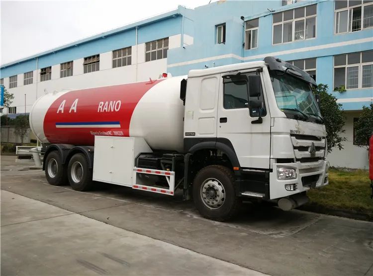 Howo 6X4 15MT 15 Tons LPG Bobtail Truck
