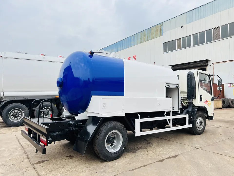 FAW 2Metric 5m3 LPG Gas Refueling Tanker Truck