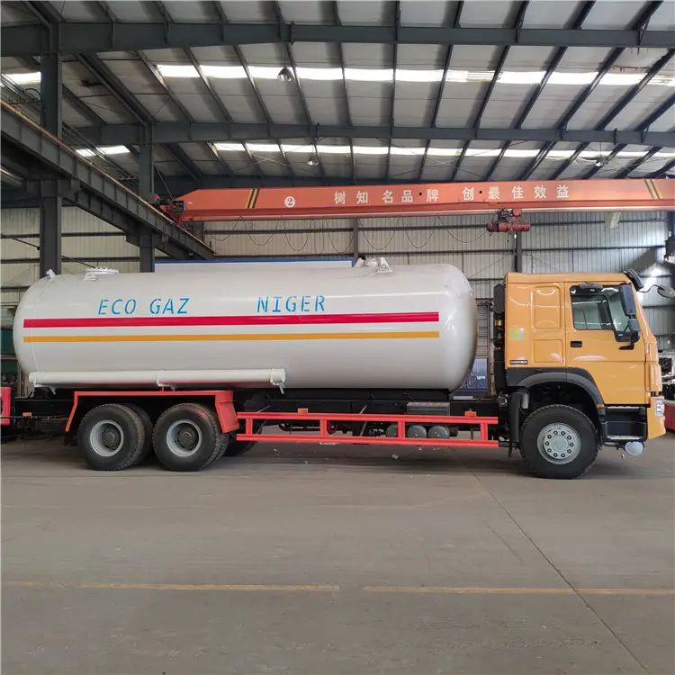20000 Liter HOWO Propane Delivery Tank Truck