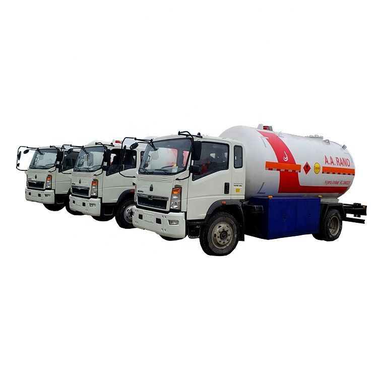 Howo 15000 Liters LPG Bobtail Truck