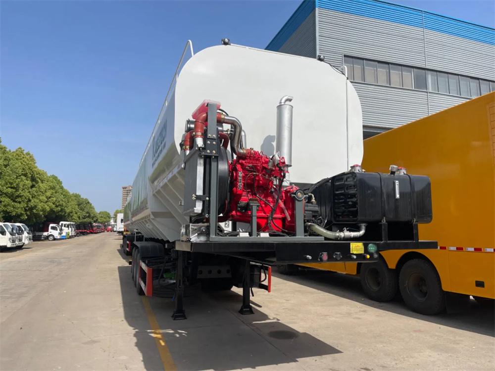 60CBM Animal Feed Dry Bulk Feed Trailer Equipped