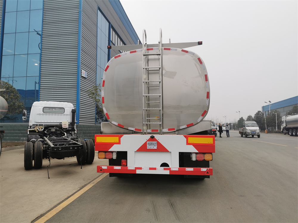 3 Axle Stainless Steel 32000L 32cbm Insulated Milk Transport Tank Trailer