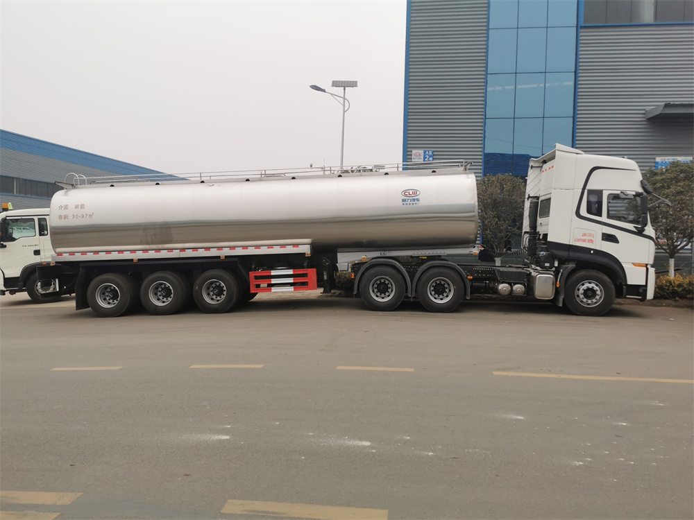 3 Axle Stainless Steel 32000L 32cbm Insulated Milk Transport Tank Trailer