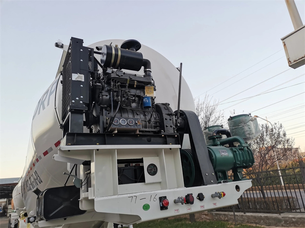 3 Axles 60cbm V Type Dry Bulk Powder Tank Semi Trailer with Air Compressor