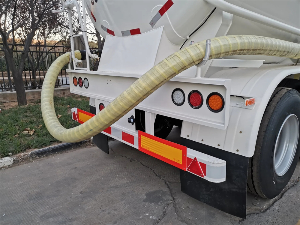 3 Axles 60cbm V Type Dry Bulk Powder Tank Semi Trailer with Air Compressor