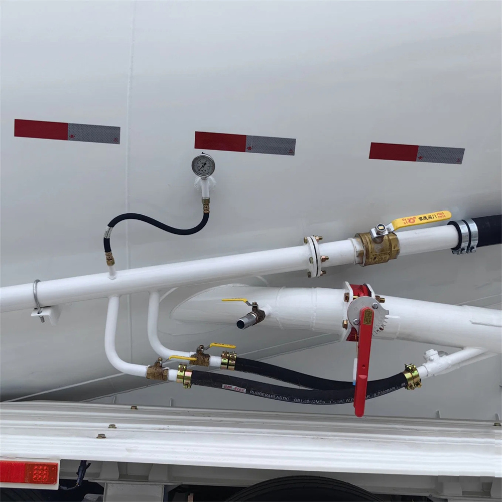 3 Axles 55cbm V Type Dry Bulk Powder Tank Semi Trailer with Air Compressor