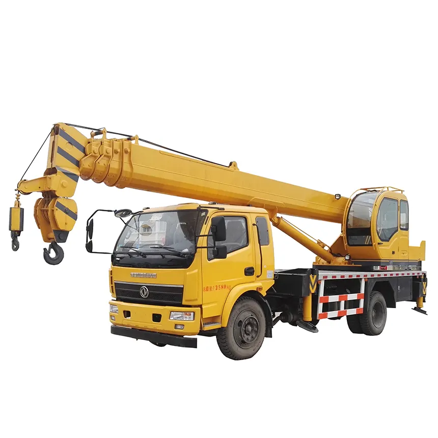 4X2 6Wheels Dongfeng Truck Mounted 12t Loading Crane Telescope Boom 4 Jibs 32M