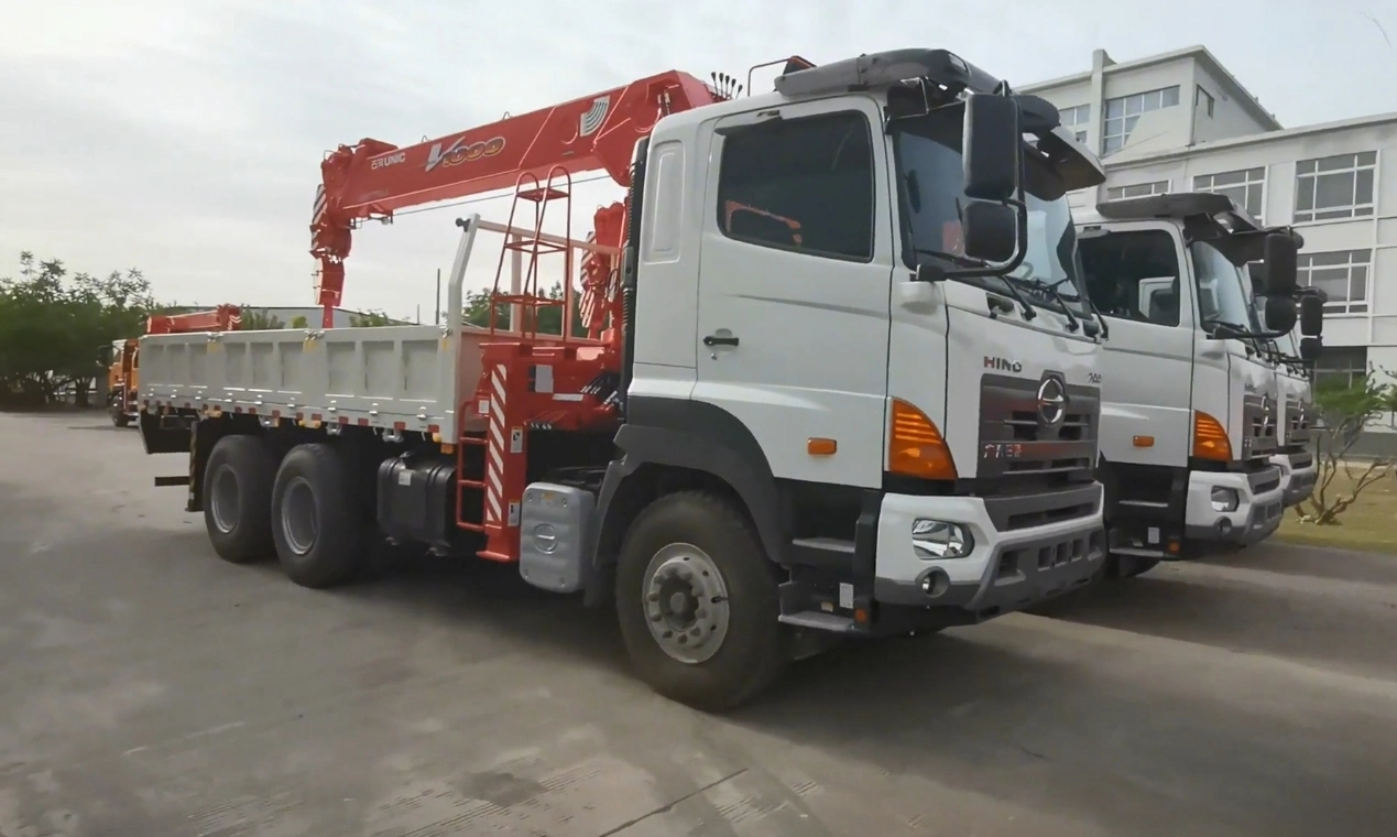Hino 6X4 10Wheels Cargo Truck with Xugong 14ton Straight Boom Crane