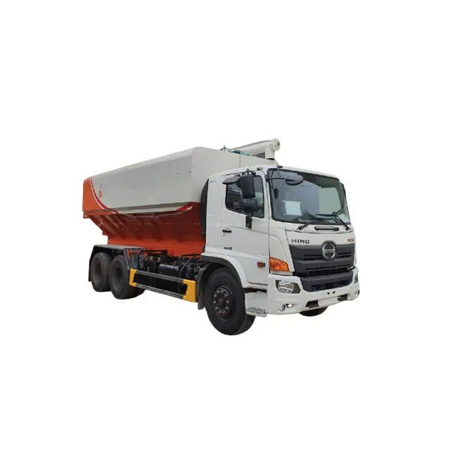 6X4 Bulk Feed Tank Truck for Silo Filling
