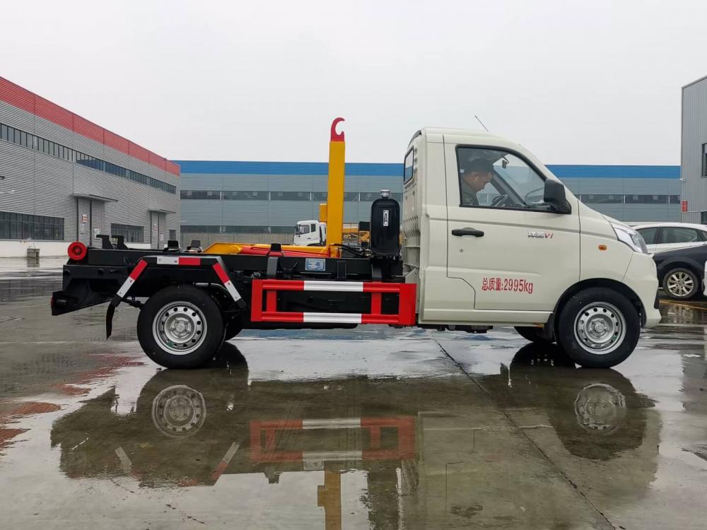 Mini 1 Ton Hooklift Small Mini Garbage Truck