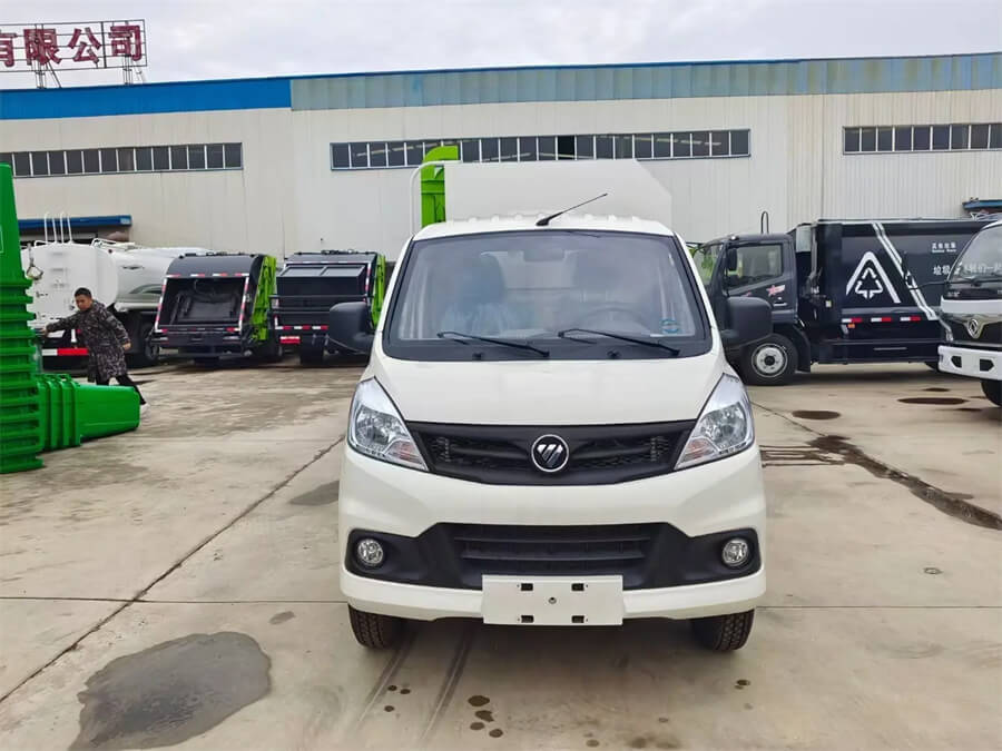Foton Mini Side Loading Hanging Barrel Garbage Truck