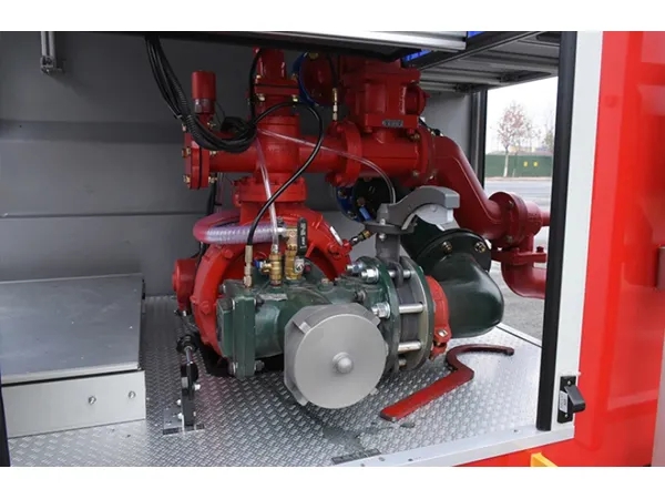 JMC 3Tons Fire Fighting Water Tank Spraying Truck