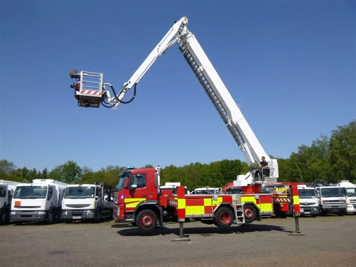 56m Aerial Fire Apparatus For Rescue