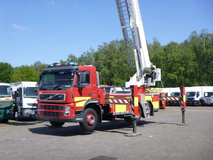 56m Aerial Fire Apparatus For Rescue