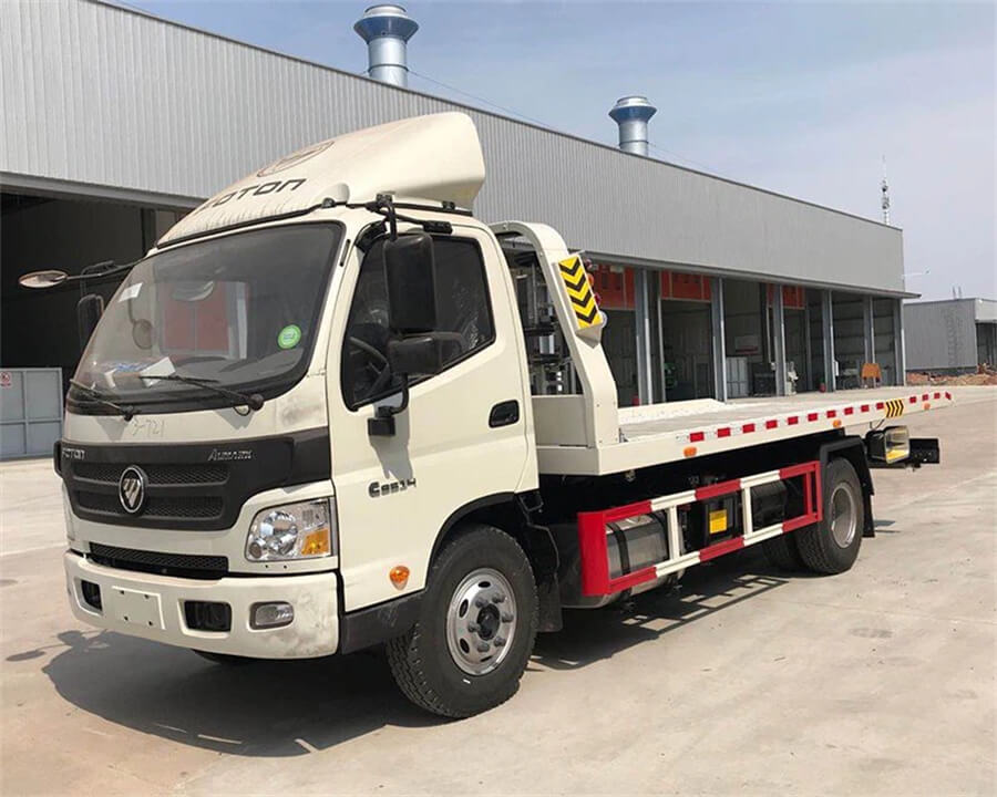 Foton Aumark 4t 5t Light Flatbed Platform Wrecker One Towing Two Road Car Rescue Towing Truck Quotation