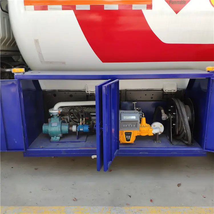Howo 15000 Liters Lpg Bobtail Truck