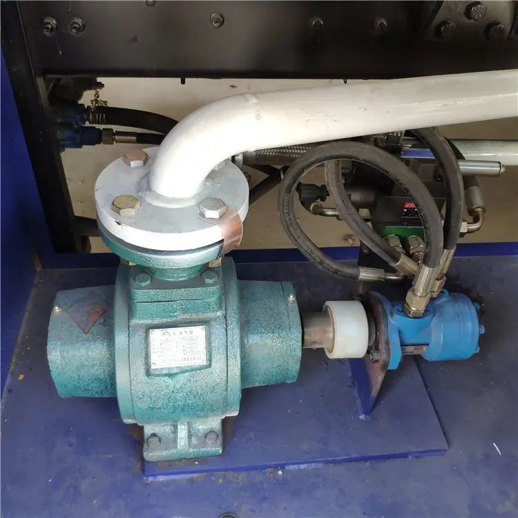 Howo 15000 Liters Lpg Bobtail Truck